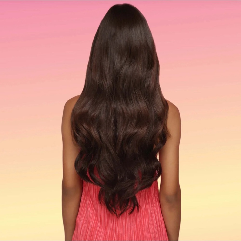 Clip In Hair Extensions - NWT